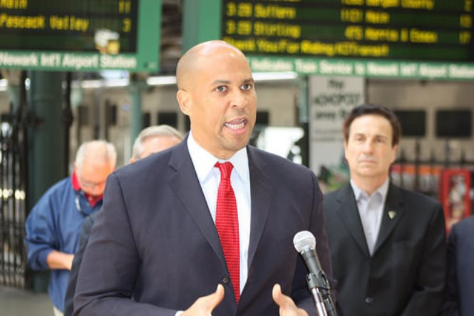 Trucker 148 Booker Office