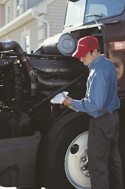 Trucker Com Sites Trucker com Files Uploads 2015 07 Oil Check Pic Trucker Com Sites Trucker com Files Uploads 2015 07 Oil Check Pic