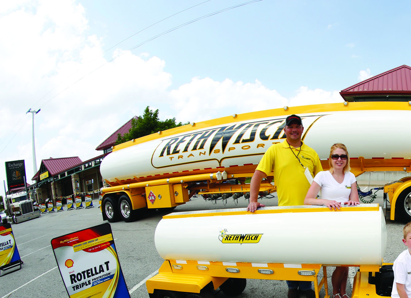 Trucker 6307 Cover Wife Closeup