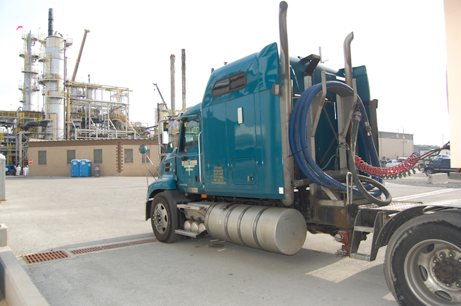 Safety Kleen Projects Growth For Re Refined Engine Oil Products Fleetowner