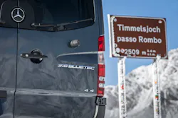 ldquoWe are studying the market very closely as we consider if and when we would bring a smallmidsize van hererdquo Bernhard J Glaser new chief of Daimlerrsquos US commercialvan business unit ldquoWe are studying the market very closely as we consider if and when we would bring a smallmidsize van hererdquo Bernhard J Glaser new chief of Daimlerrsquos US commercialvan business unit