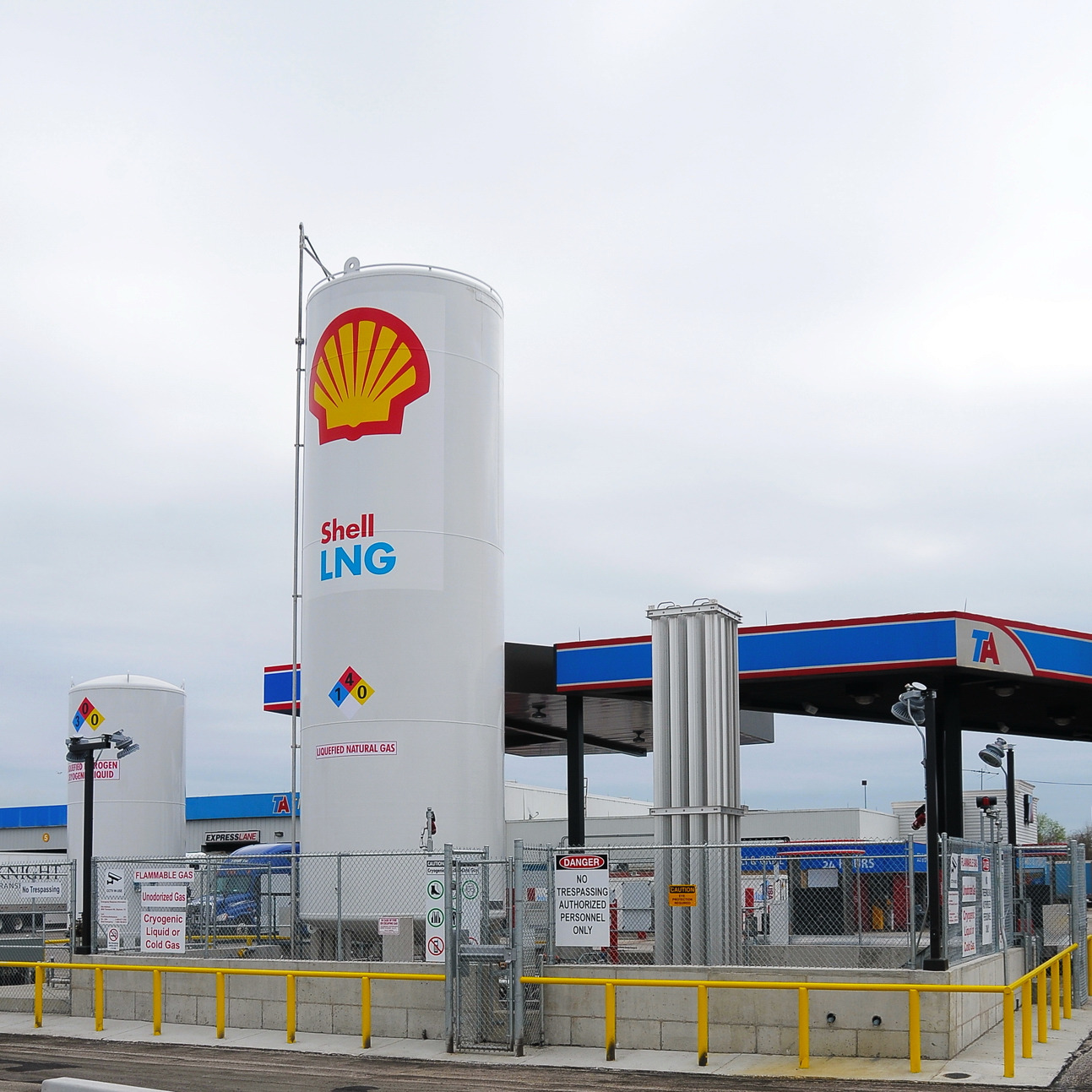 Shell opens new LNG lanes at two TA fueling stations FleetOwner