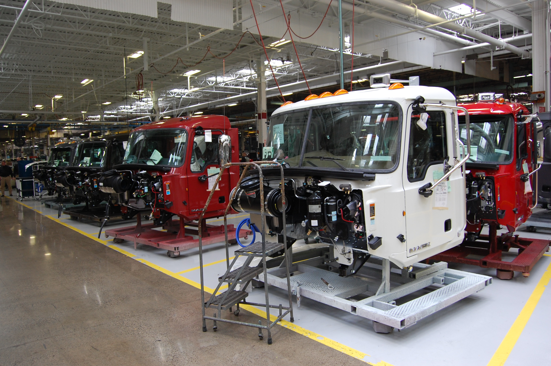 ACT said Class 8 orders reached 13700 units in April while orders for Class 57 trucks topped 20100 units Photo by Sean KilcarrFleet Owner