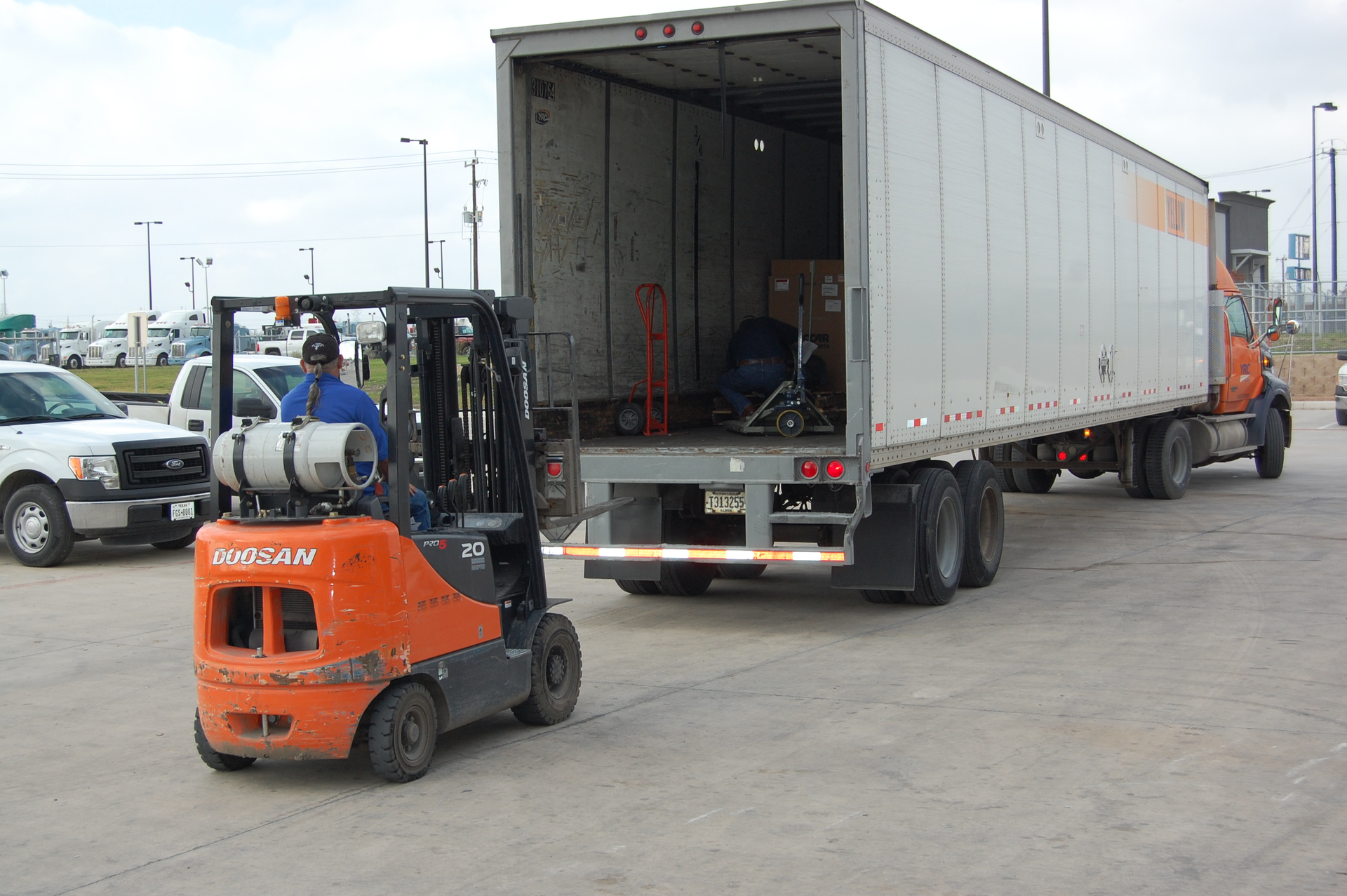 Some 62 of the 3PLs polled said that over the past two to three years their customers showed increased interest in ldquochanging their use of various modes of transportationrdquo Photo by Sean KilcarrFleet Owner