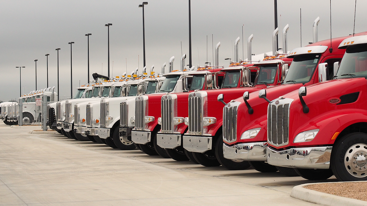 class 8 market dip in 39 17 with upbeat outlook farther out fedex white marsh