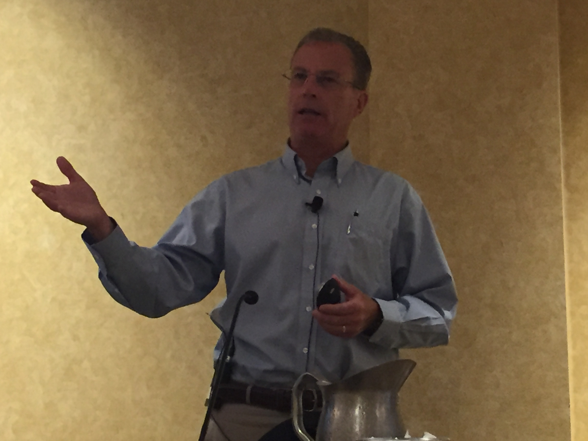 Thom Albrecht speaking about ecommerce trends Photo Sean KilcarrFleet Owner