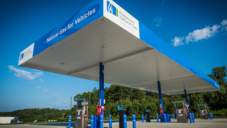 piedmont-natural-gas-opens-hickory-cng-refueling-station-fleetowner