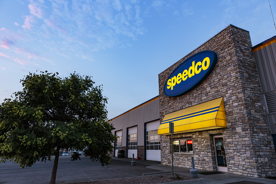 Love's acquires Speedco