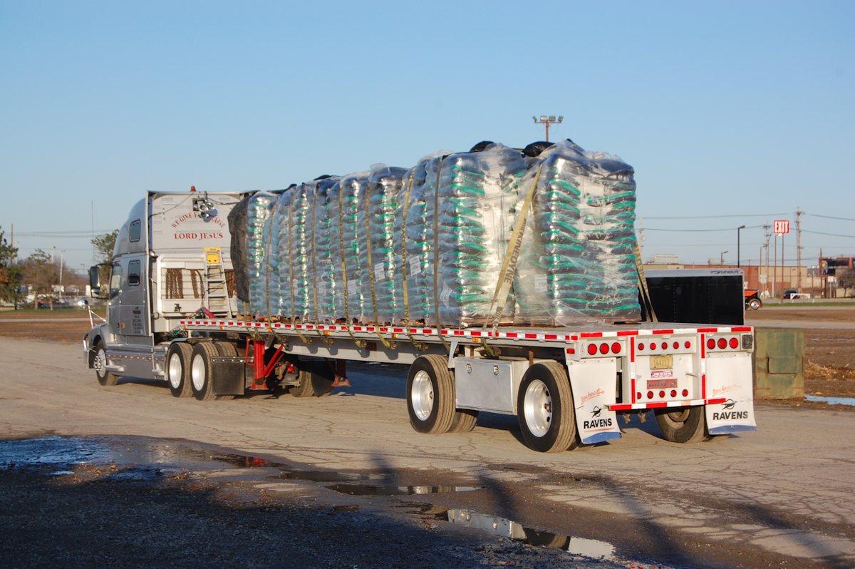 flatbed-cargo-securement-training-program-offered-fleetowner