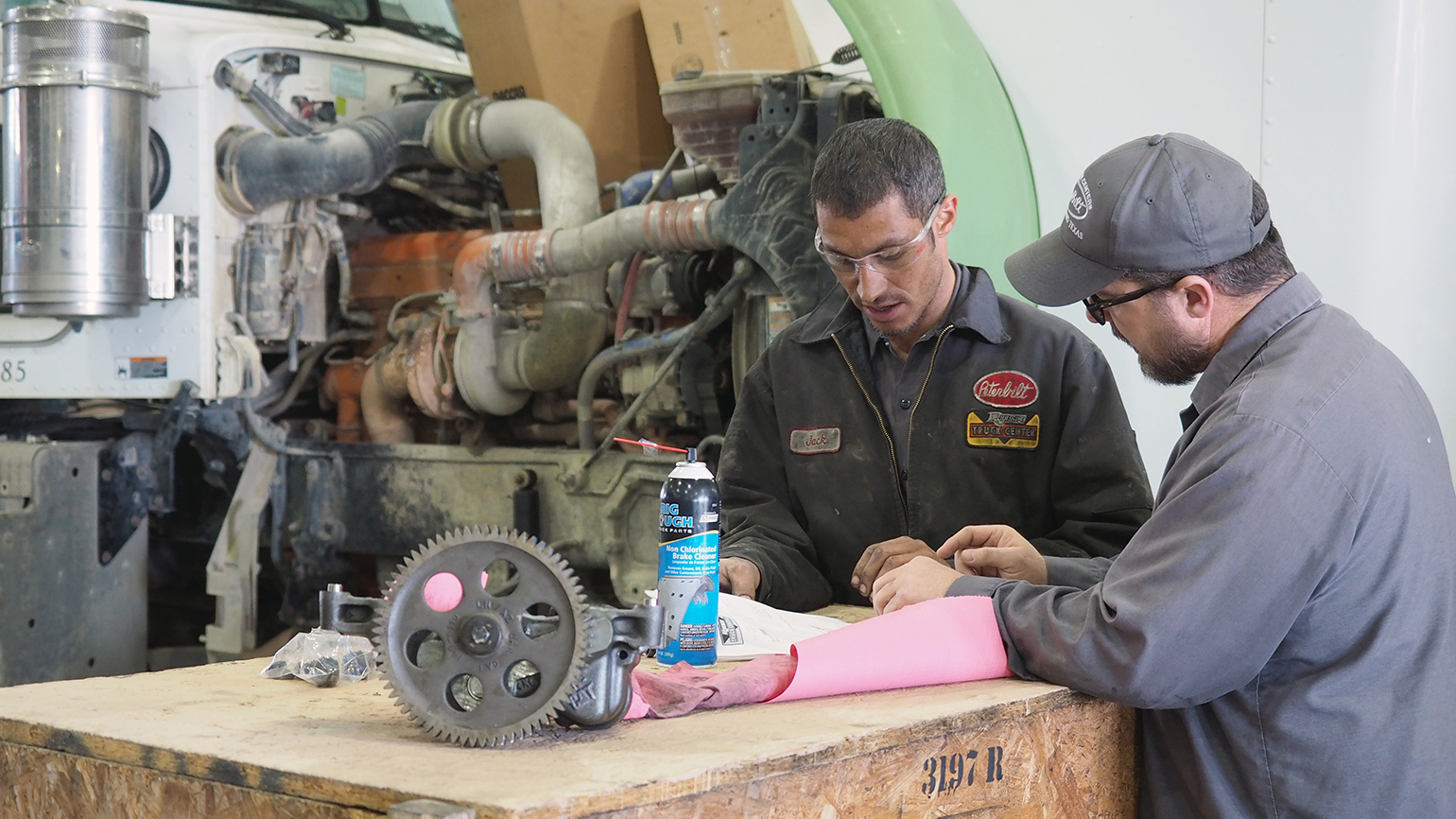 Rush Truck Centers technicians