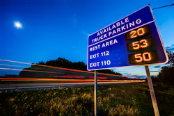 live truck parking sign live truck parking sign