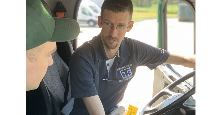 Refrigeratedtransporter 4557 Thermo King Driver Training 1 Cropped Main