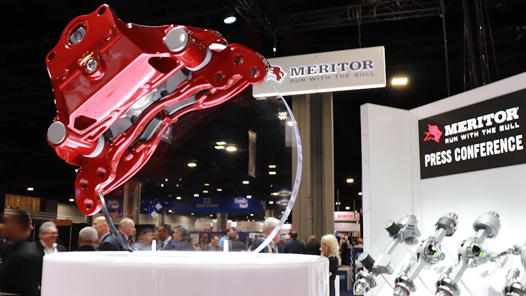 Meritor bull rushes 2020s with evolved brakes and axles | FleetOwner