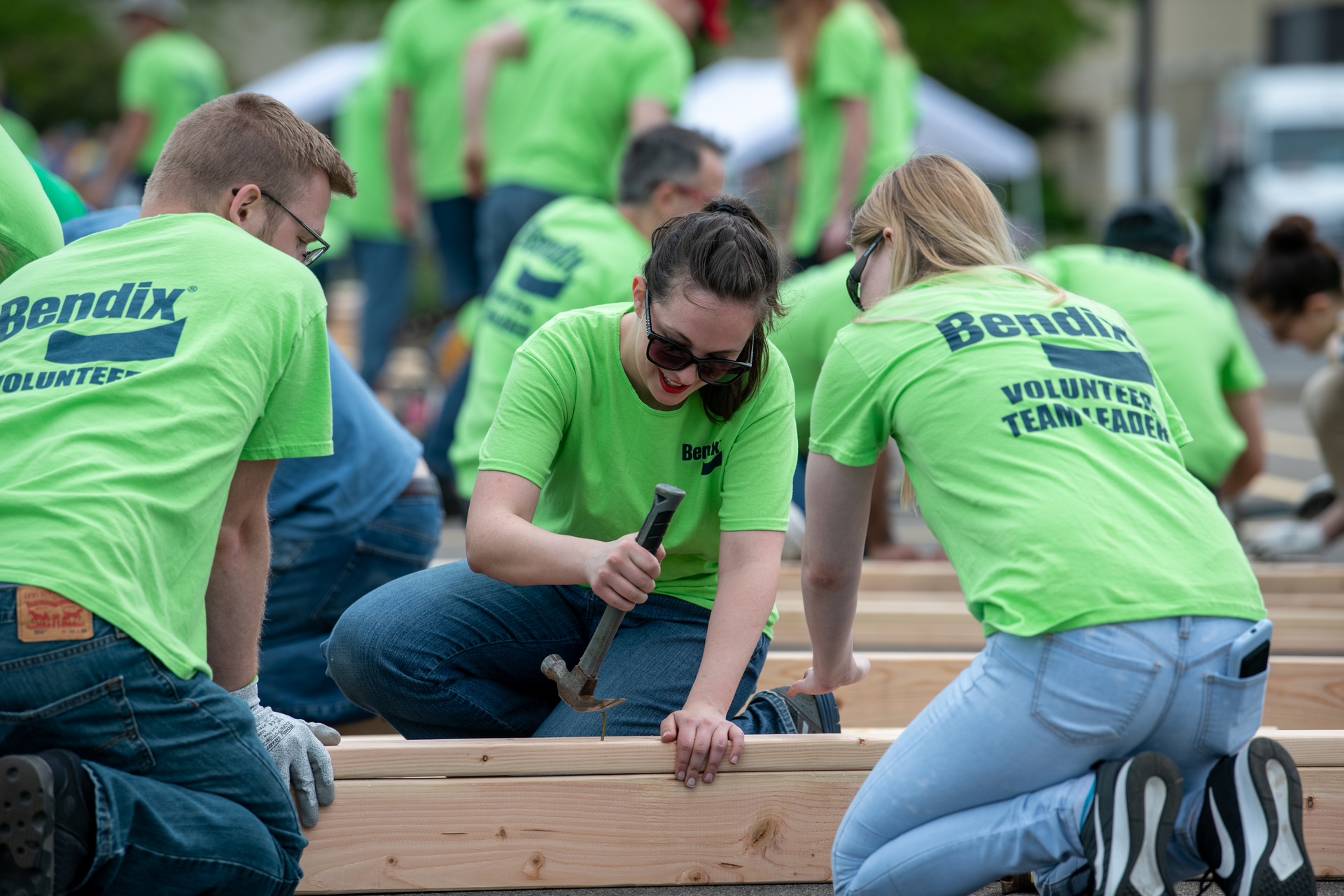 112719 Bendix Habitat for Humanity.jpg