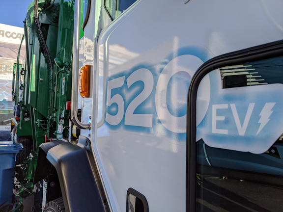 Peterbilt Showcases Electric Refuse Truck At Ces Fleetowner