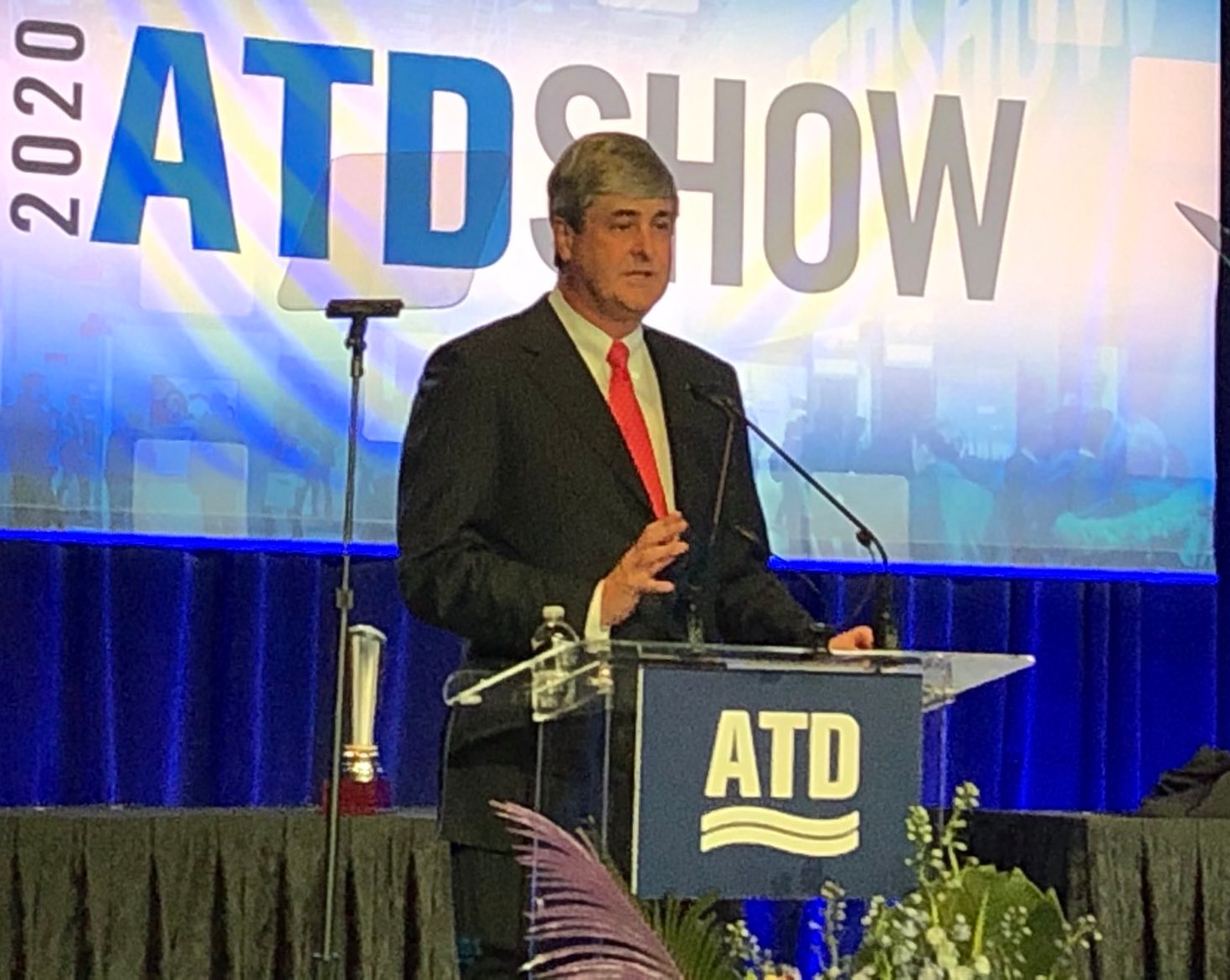 Bassett Atd 5e49d797c0cf7