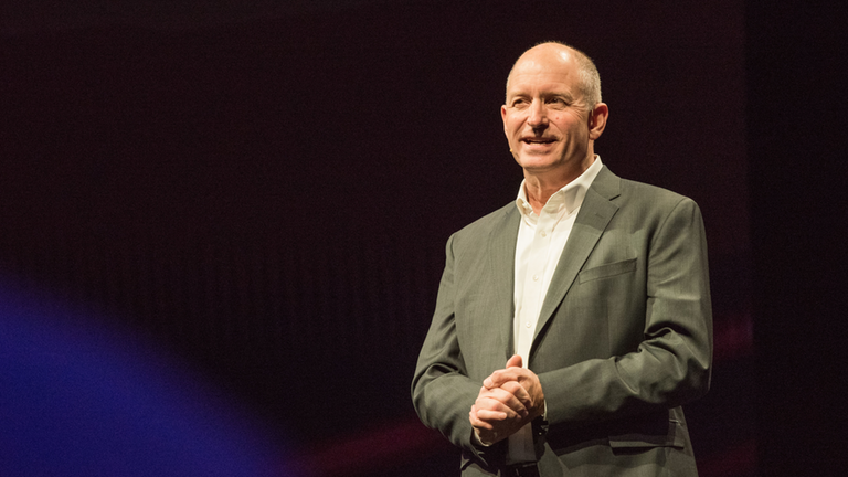 Dtna Nielsen R Kevin Jones 5e5d201fbea74