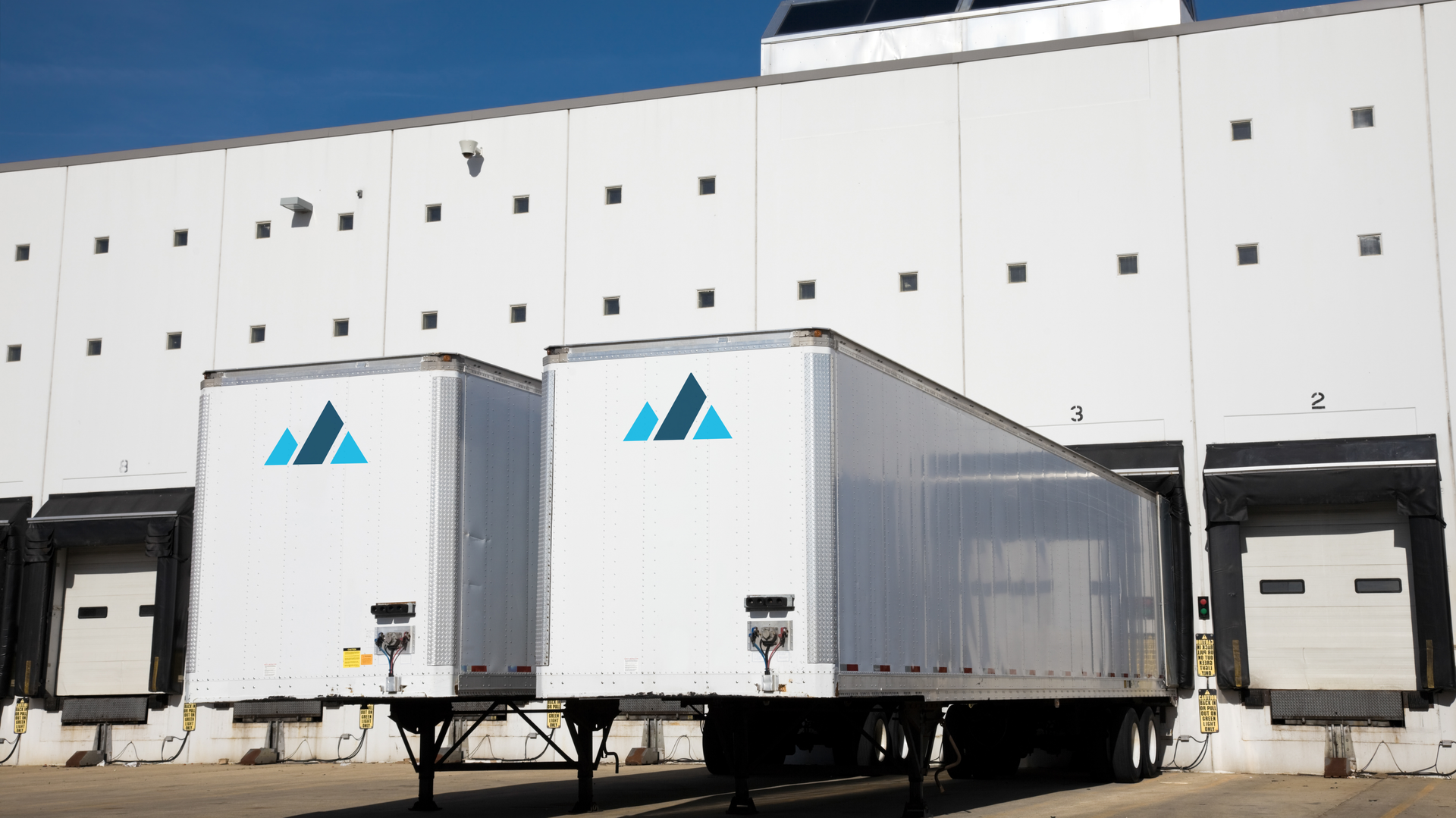 Milestone Trailer With Logo 5ece577d1df67