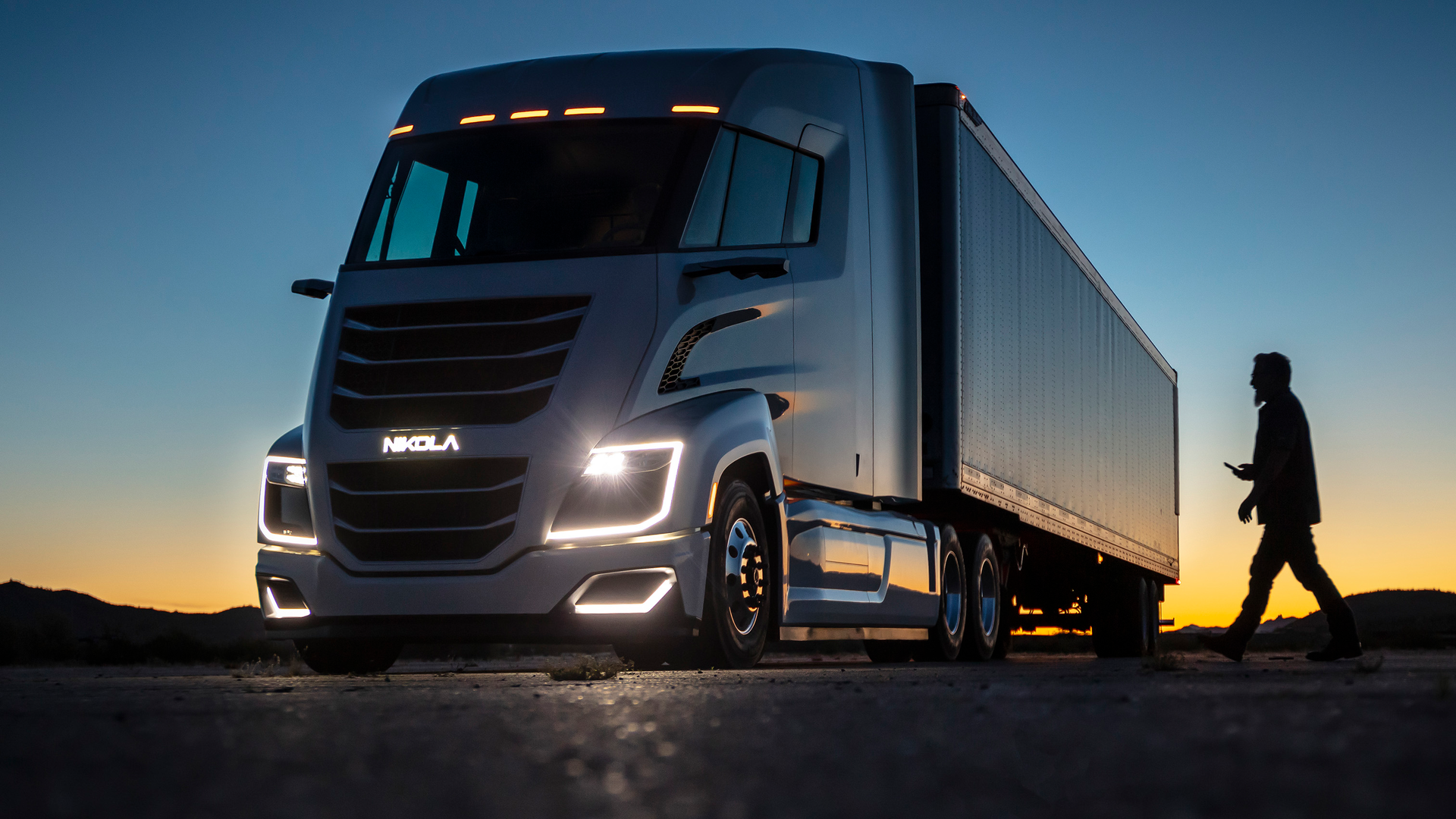 Nikola Two Sunset 5f5f88c9f010c