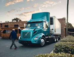 Volvo's VNR Electric 6x2 tractor configuration with refrigerated trailer. Volvo's VNR Electric 6x2 tractor configuration with refrigerated trailer.