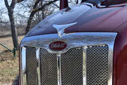 The bolder look of the new 579's front still retains the characteristics of a Pete, such as 'the bird' and the three grille bars. The bolder look of the new 579's front still retains the characteristics of a Pete, such as 'the bird' and the three grille bars.