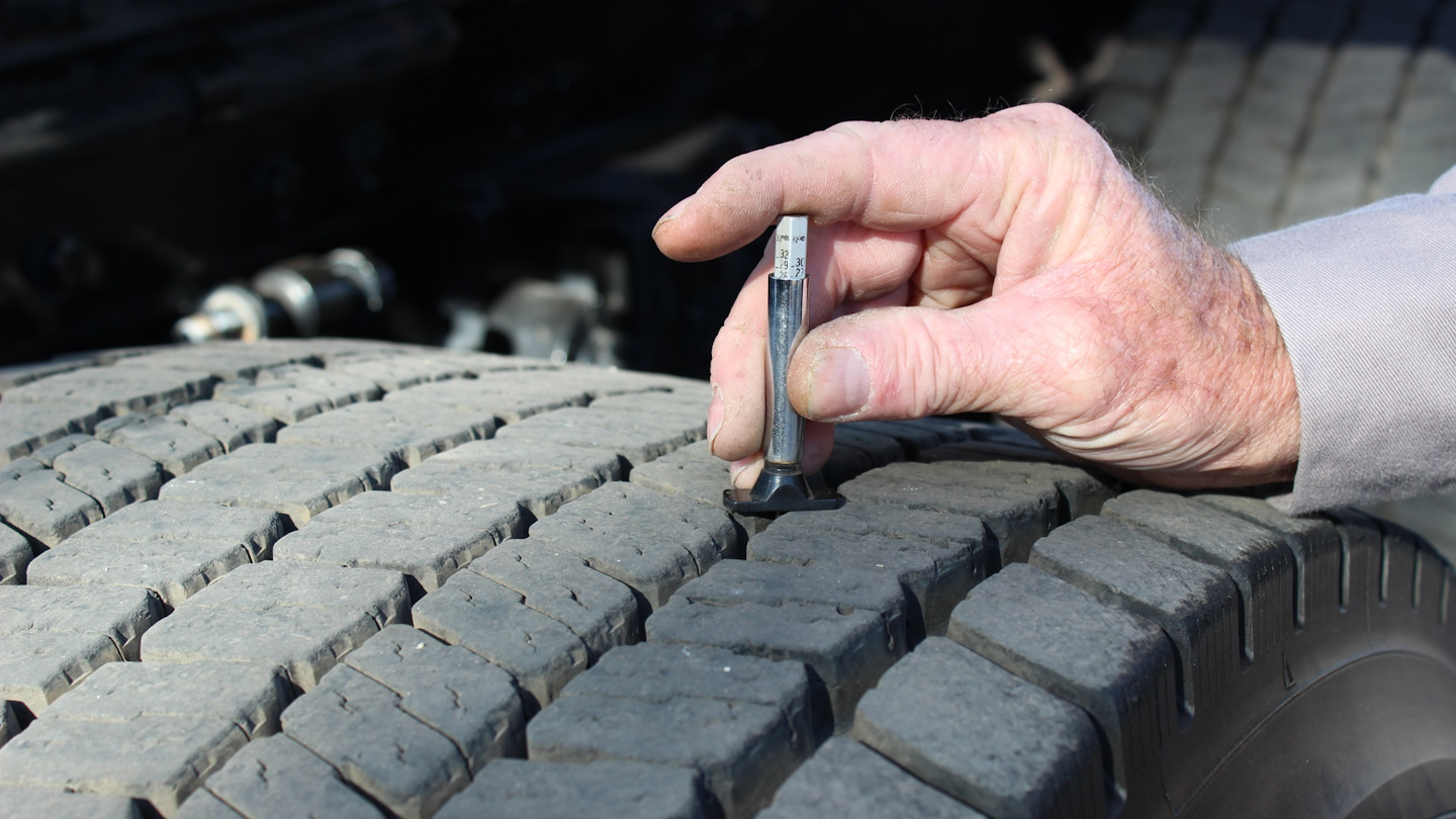 Manual gauges get the job done, but with a tire pressure monitoring system, a fleet manager can ensure each unit's tires are rolling within an acceptable pressure range in real time.