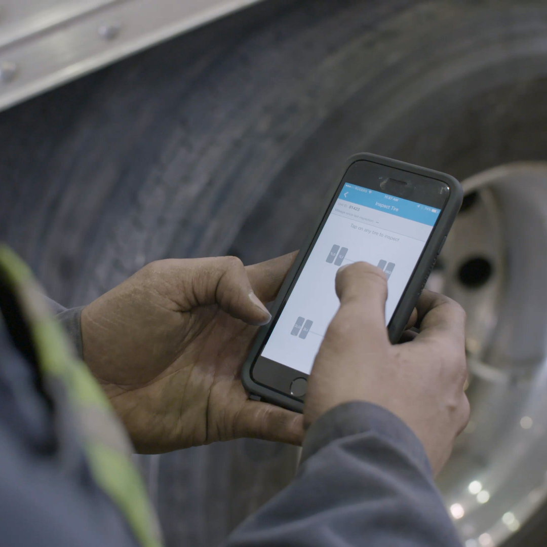 Dana’s Rhombus TireAnalytics helps fleet managers and technicians track tire health via a cloud-based system of record.