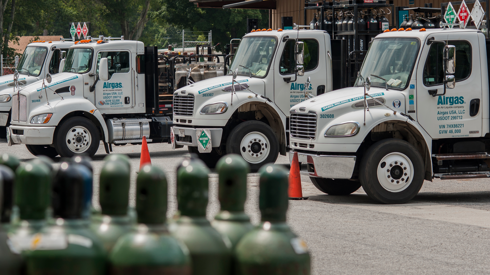 Truck Line Up Cylinders Forefront 60e58fe587bce