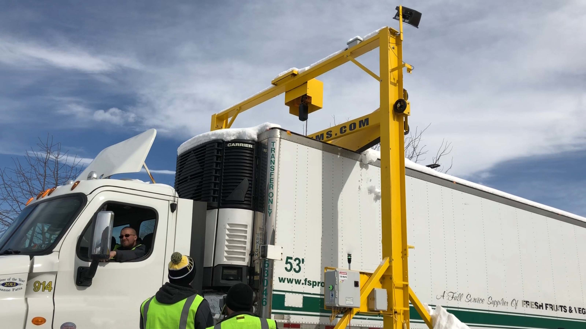 Rite Hite Fleet Plow And Reefer Truck