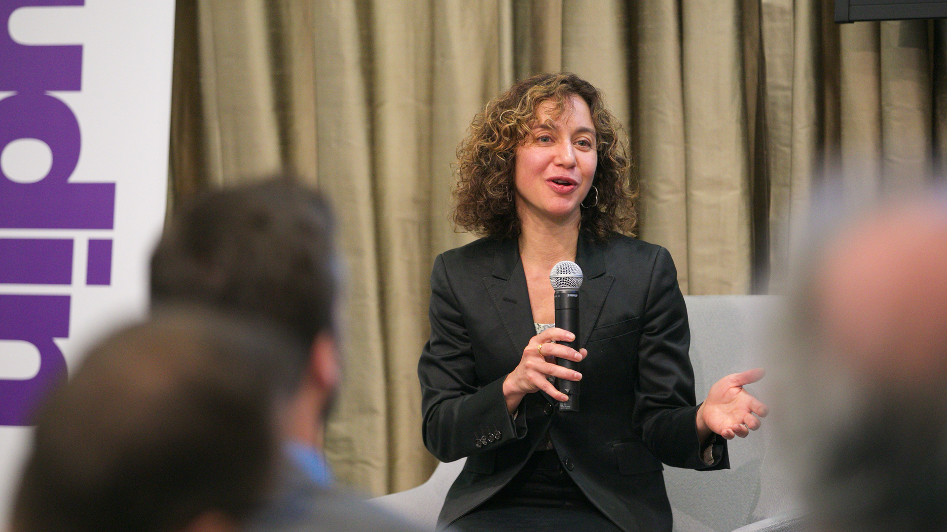 Meera Joshi 61c10851215c2