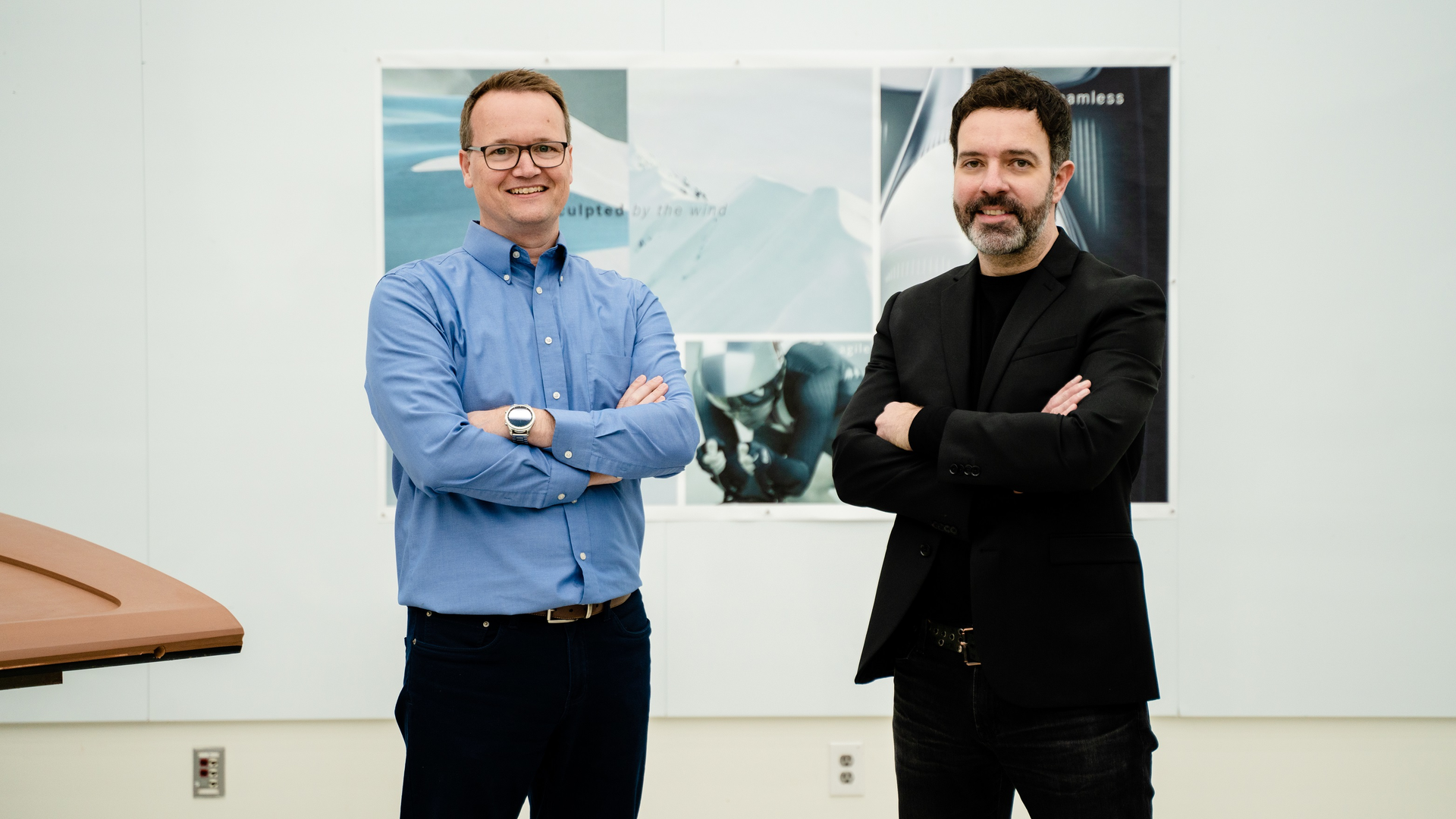 Darek Villeneuve (left) and Jeff Cotner (right) collaborate on DTNA's SuperTruck II project.