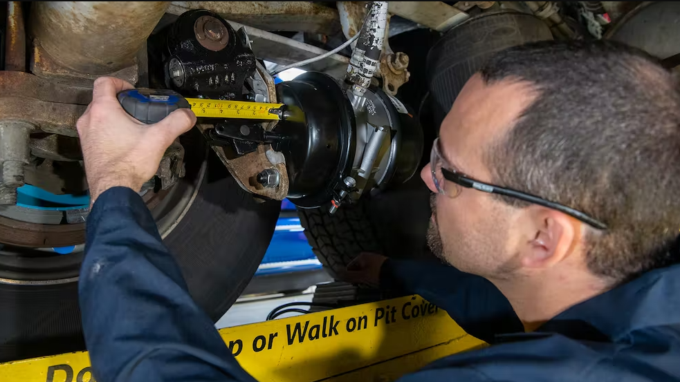 Bendix Brakes Maintenance 637d3a8790b05