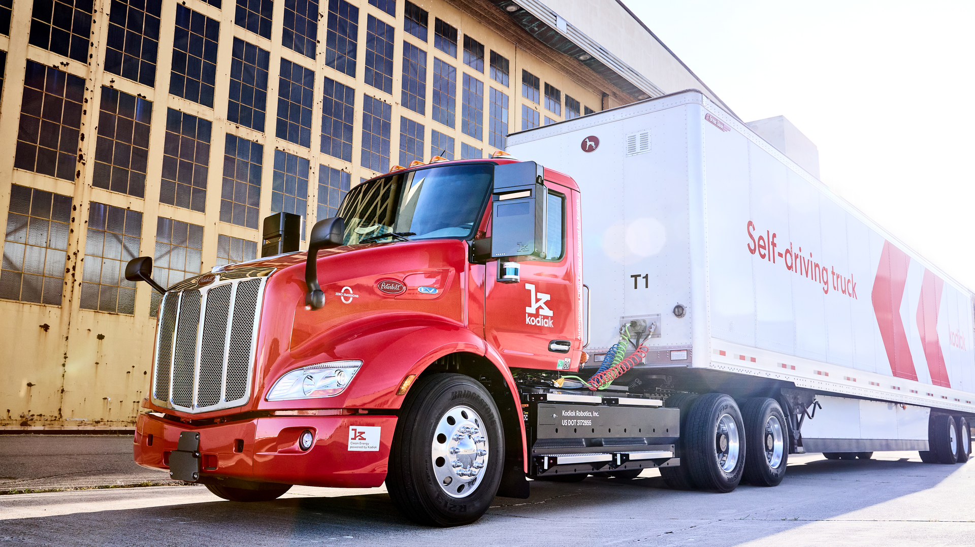 Kodiak Robotics upfitted this battery-electric Peterbilt Model 579EV with the Kodiak Driver autonomous hardware and software technology.