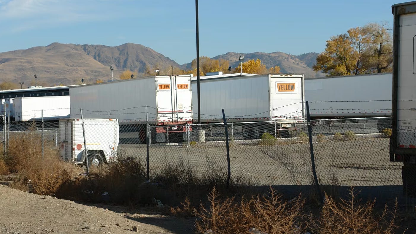 658492dcf704bd001e93b1bf Yell Sparks Cr Loopnet