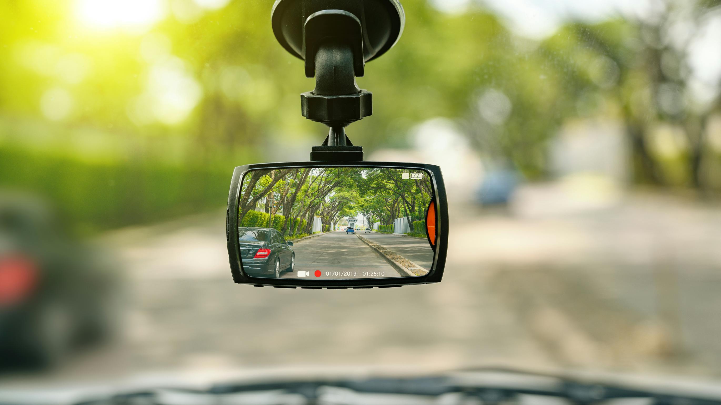 Study indicates U.S. drivers can't recall key details to accidents. This lacking total recall from motorists across the U.S. could have big ramifications for the trucking industry.