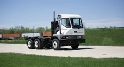 Insufficient air volume can reduce braking performance and increase the risk of a crash. Insufficient air volume can reduce braking performance and increase the risk of a crash.