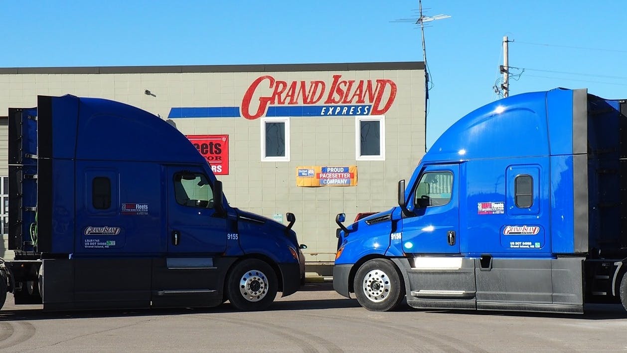 Grand Island Express is a Nebraska-based refrigerated carrier that runs 169 tractors and more than 300 trailers, primarily hauling beef to 38 states.