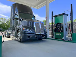 Kenworth also added the new Cummins X15N natural gas engine, which is now available for order with its T680 and T880 models. Kenworth also added the new Cummins X15N natural gas engine, which is now available for order with its T680 and T880 models.