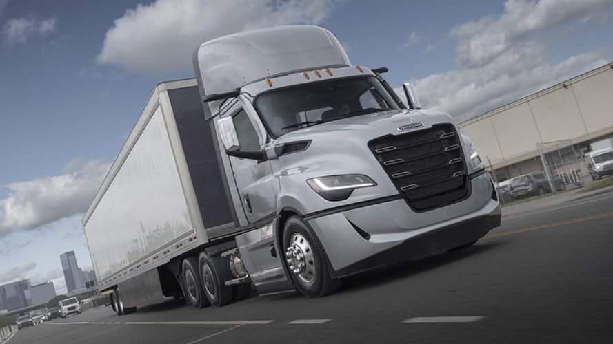 672d2dfdbfb3d84717518c64 Dtg Cascadia 5th Gen