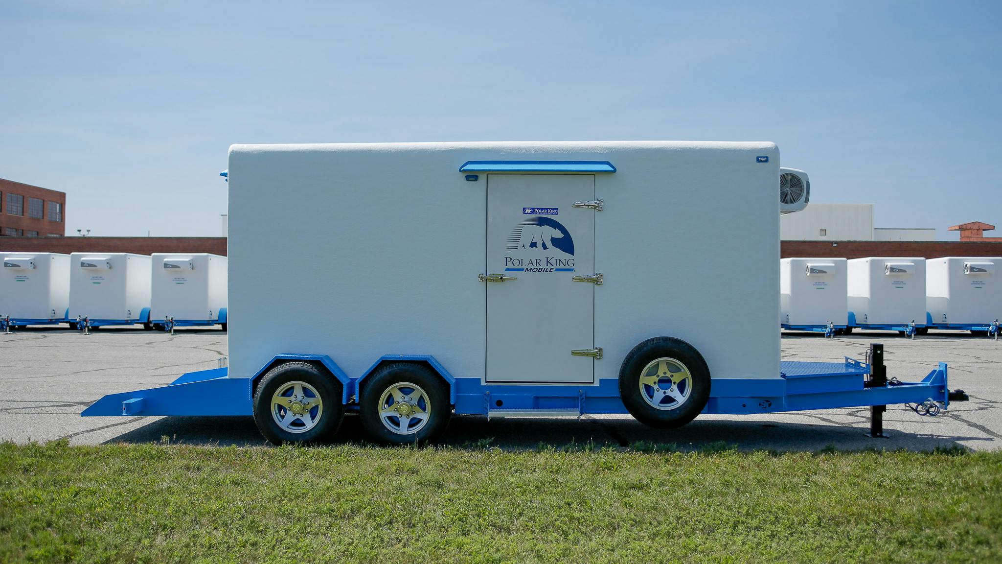 676eaff686b3f40b83d8bc9d Polarkingmobileavalanche1