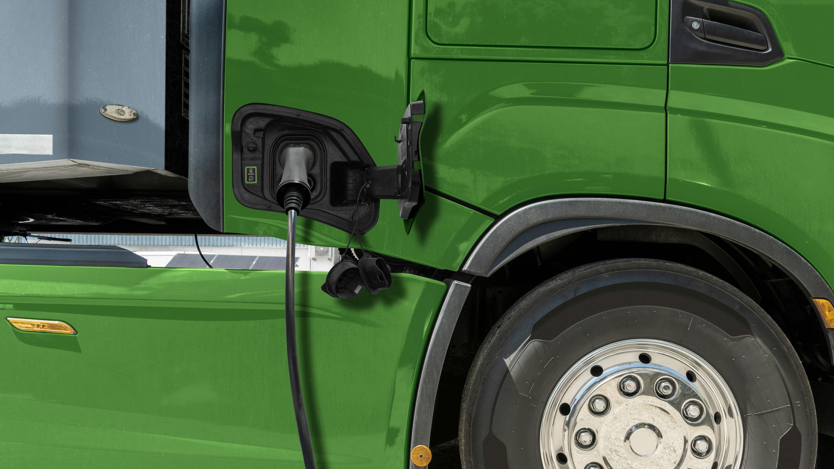 Schneider Electric and The Mobility House Solutions join forces to revolutionize smart charging for EV fleets