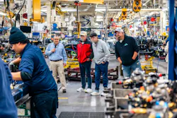 Alabama band member tours Kenworth plant Alabama band member tours Kenworth plant