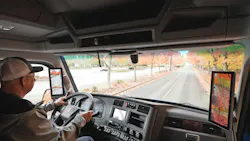Kenworth’s DigitalVision mirrors improve visibility by placing monitors on the A-pillars, minimizing head movement. Kenworth’s DigitalVision mirrors improve visibility by placing monitors on the A-pillars, minimizing head movement.