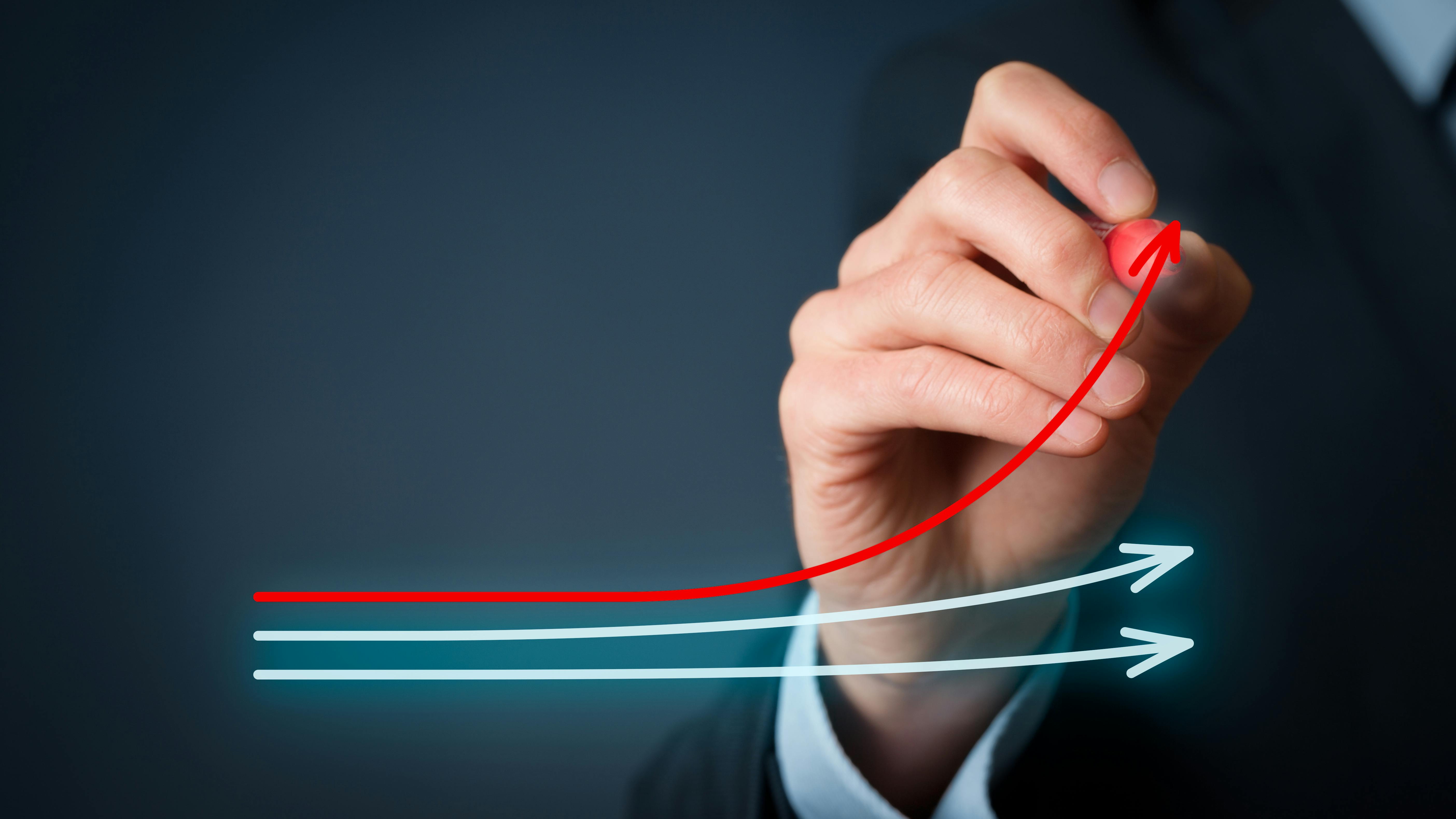 Private fleets provide unmatched value for on-demand capacity, premium service, and the highest safety performance. Customer service (89%), cost control (74%), and a hedge against outside carrier uncertainty (73%) are reported as the top three benefits of running a private fleet.