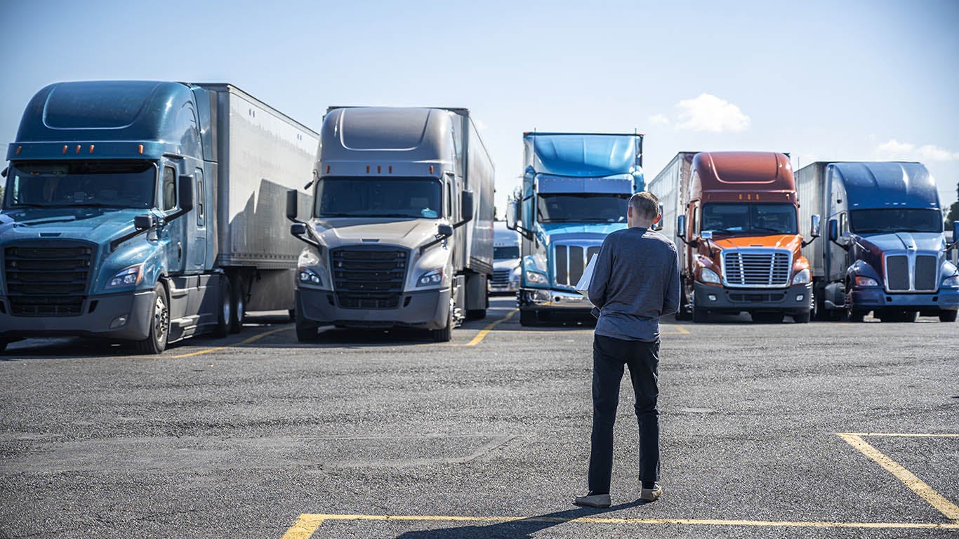 dreamstime_xxl_182785528