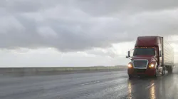 How trucking fleets can manage cash flow during slow payment cycles How trucking fleets can manage cash flow during slow payment cycles