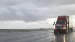 How trucking fleets can manage cash flow during slow payment cycles How trucking fleets can manage cash flow during slow payment cycles