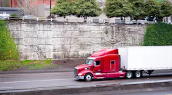 Diesel price surge lifts truck spot rates as fuel costs pressure fleet margins Diesel price surge lifts truck spot rates as fuel costs pressure fleet margins