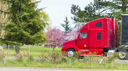 How to make customer interactions transparent in trucking operations How to make customer interactions transparent in trucking operations