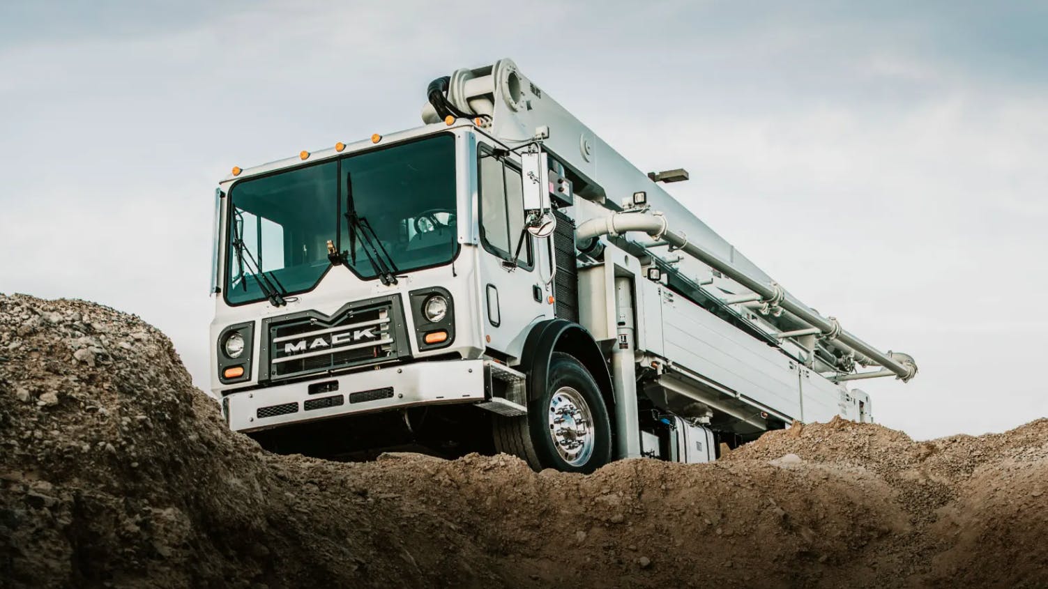 Mack Trucks&rsquo; TerraPro models&rsquo; ECU software error may cause unexpected vehicle movement